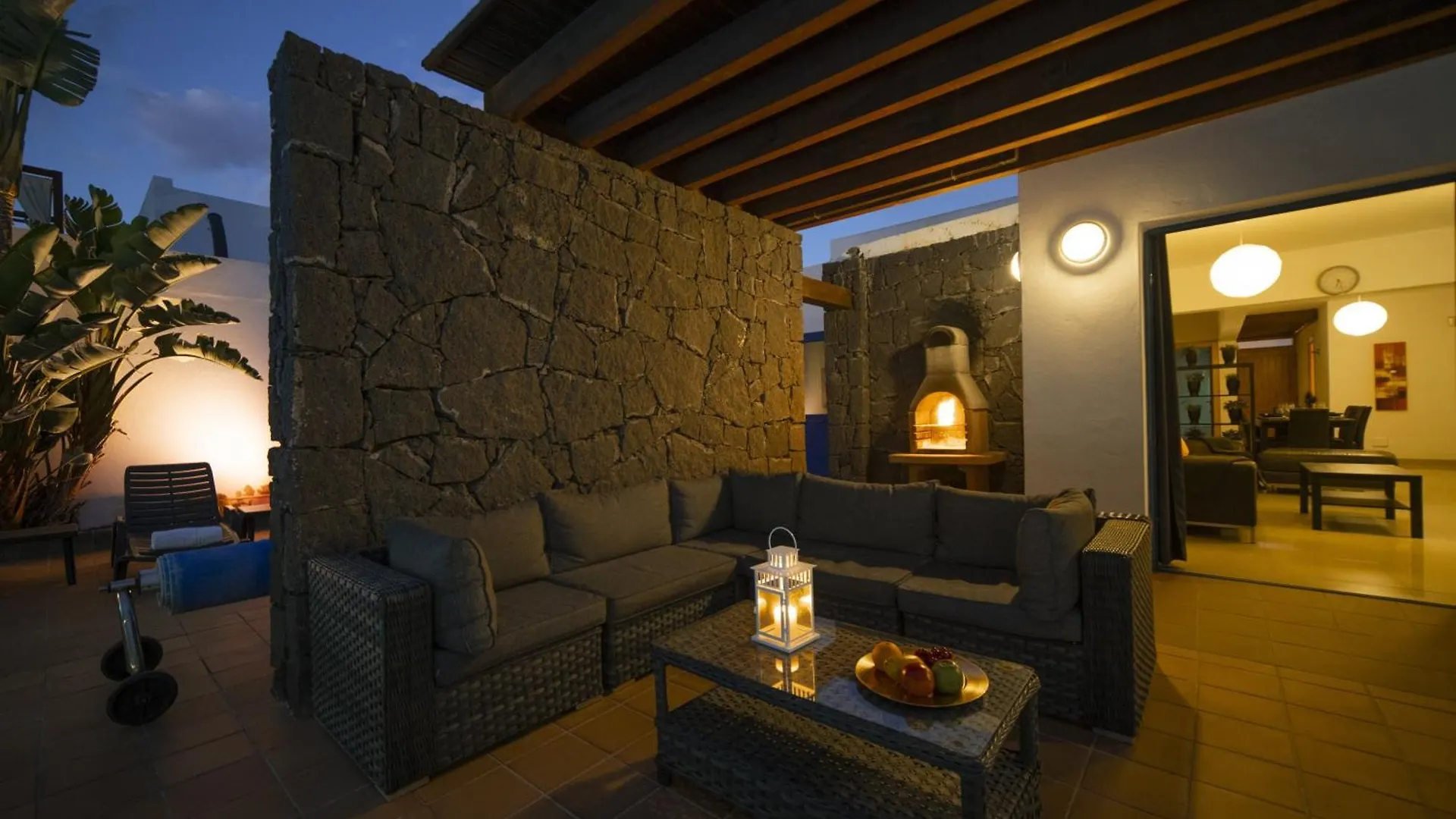 Excellent Playa Blanca Villa 4 Bedrooms Villa Mestana Modern Interiors Sea Mountain Views